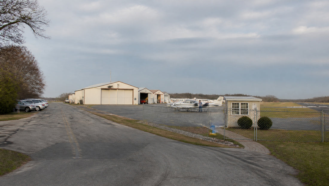 Mattituck Airport Parking What to Confirm Before You Go