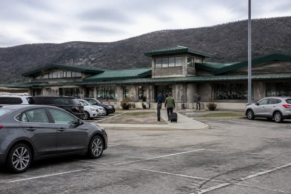 Mercer County Regional Airport Parking Options