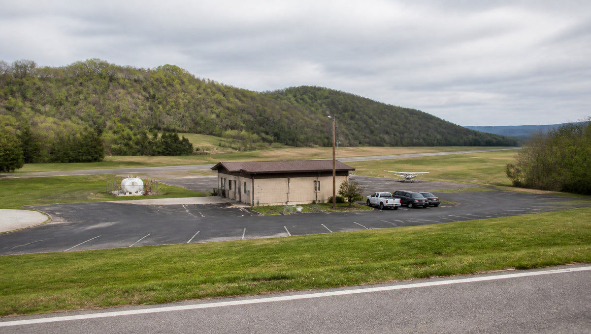 Where to Park at McCreary County Airport