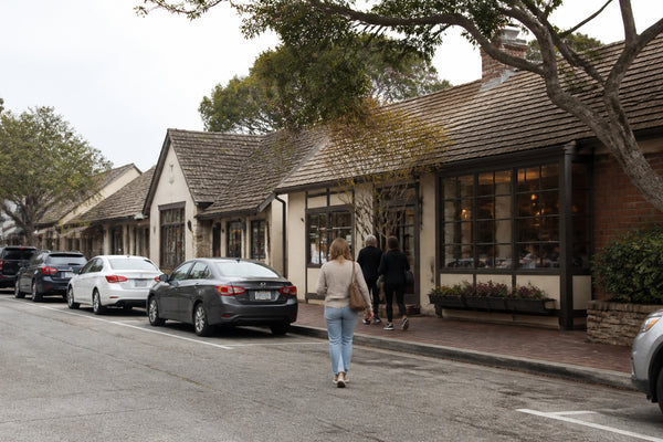 Dametra Cafe Parking Tips and Free Carmel Lots