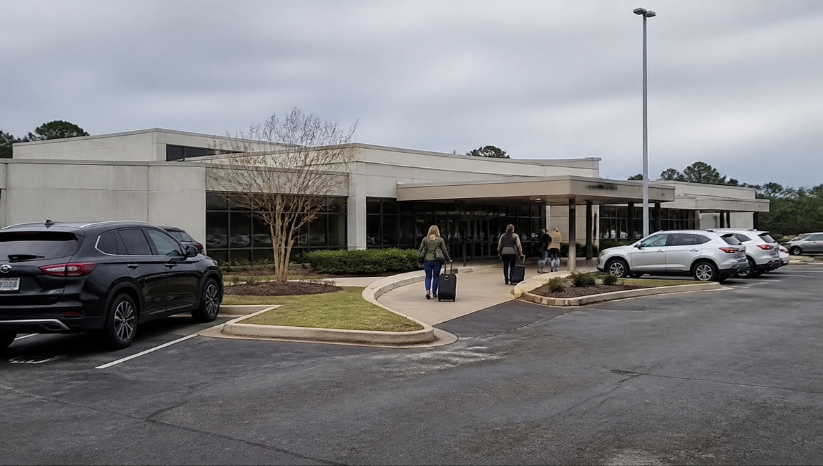 Meridian Regional Airport Parking Options for MEI