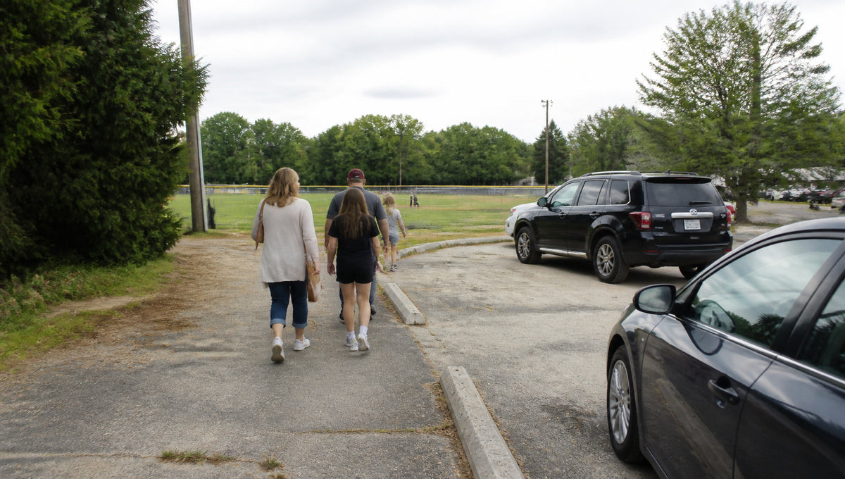 Benton Field Parking Options Rates and Visitor Advice